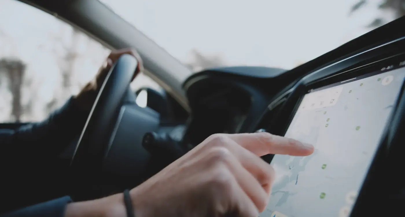 How Do You Handle Offline Functionality in Car Apps?