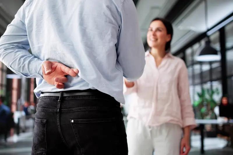 What Red Flags Should I Watch For When Interviewing Developers?