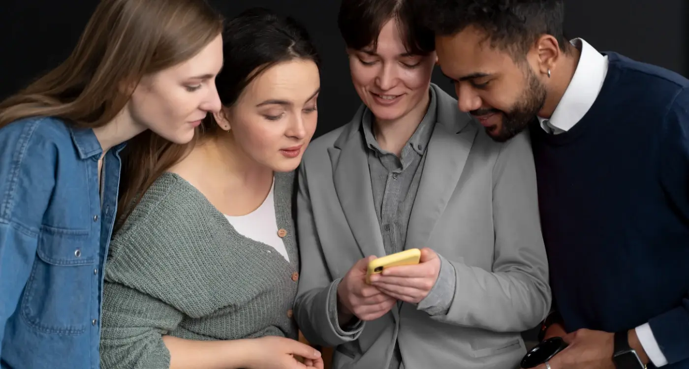 Why Do Users Trust Certain App Screenshots Over Others?